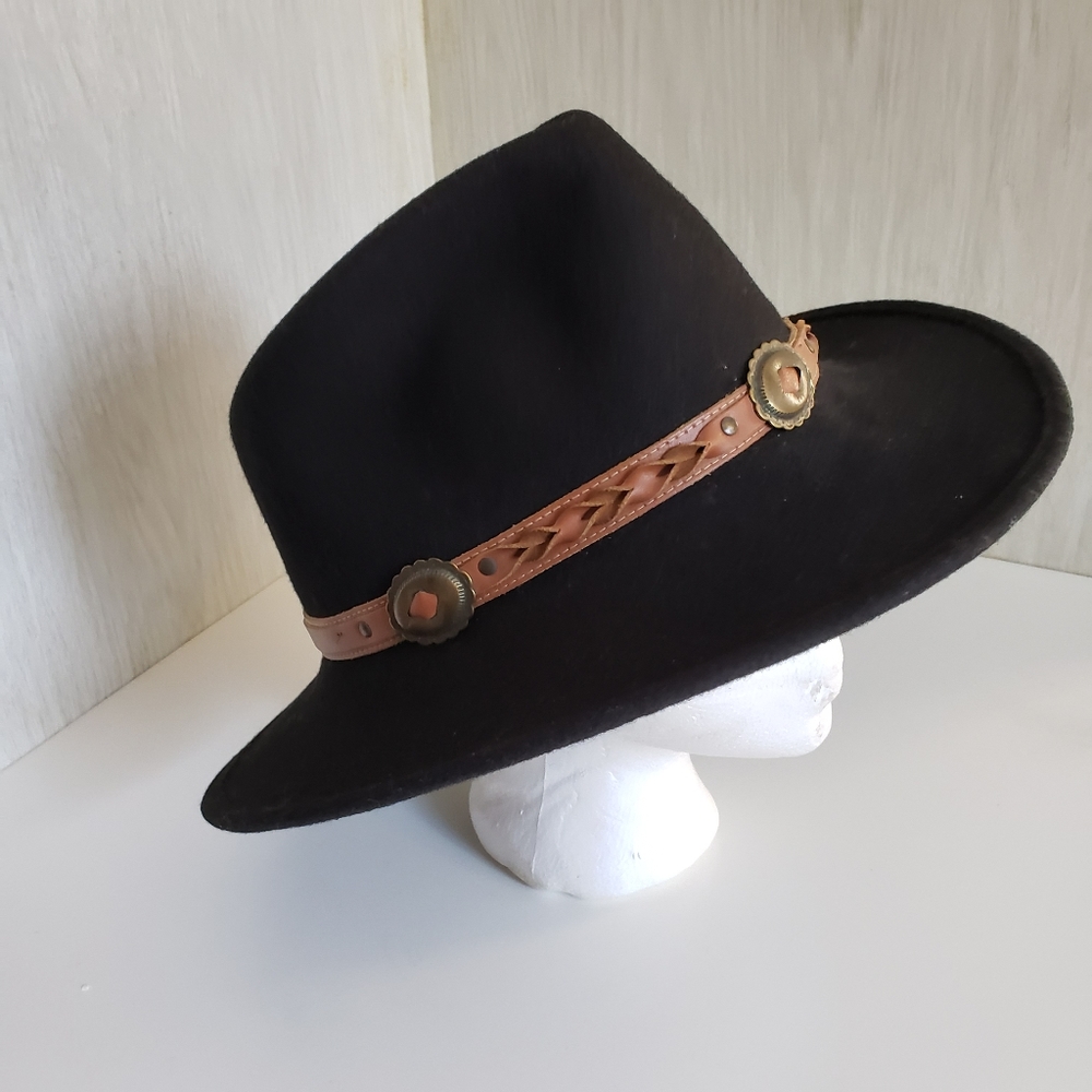Vintage Western Boho Hat with Leather Detailing